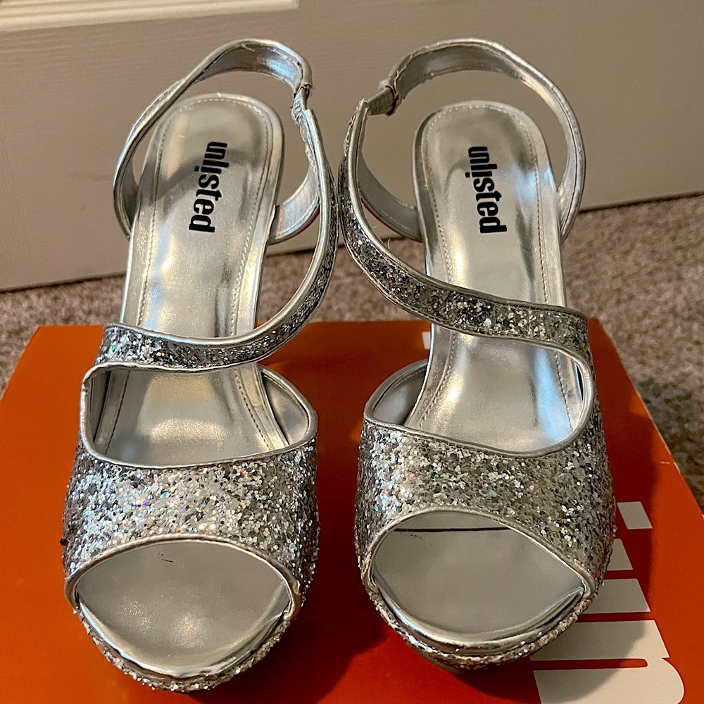 Size 8 Sparkly Heels